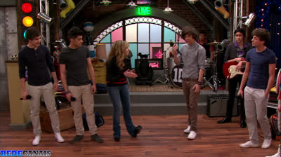 iCarly - Indo Ate o One Direction